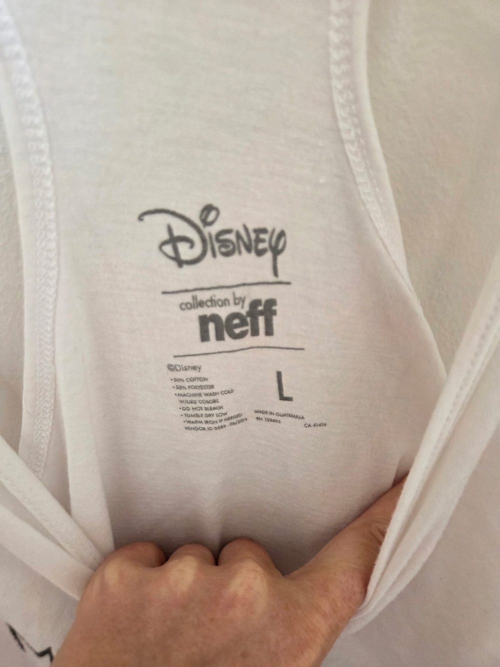 *Rare* Disney X Neff White Graphic Tank Top - Picture 5 of 6